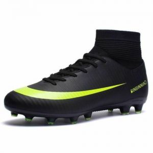 Sport Accessories כדורגל נעלי כדורגל  של NIKE מיועד לדשא במידות 35 עד 45