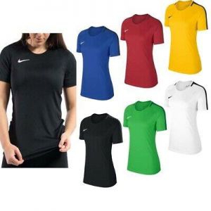 Sport Accessories בגדי ספורט חולצה קצרה של NIKE לנשים